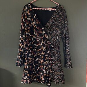 Gianni Bini Black with Pink and Cream Accents